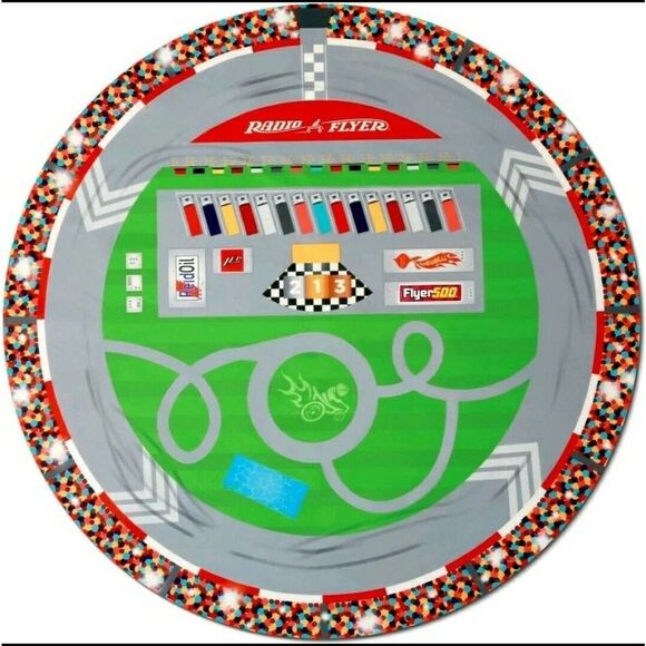 Radio Flyer 6v Racer Ride On Car for toddlers with round printed playmat - Picture 6 of 11